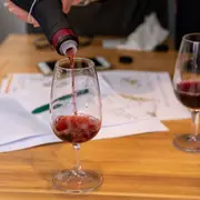 Dégustation de vins thématisée à Suresnes (92)