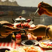Dégustation gratuite : venez goûter des plats faits maison !