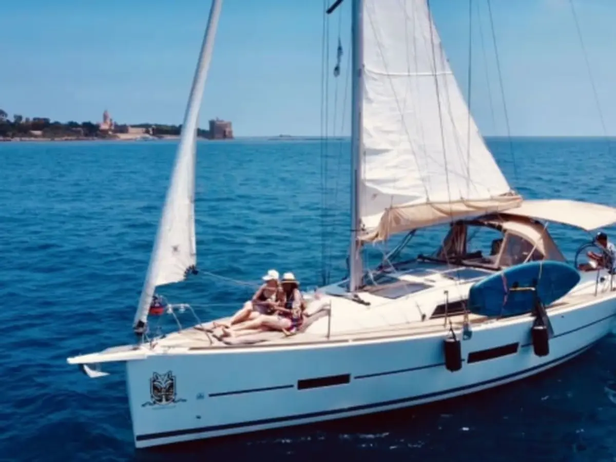 Demi-journée à bord d'un voilier à Cannes (06)