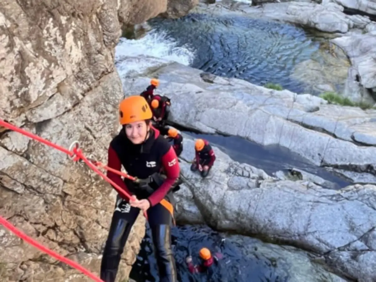Demi-journée canyoning intermédiaire Rollingstone (48)