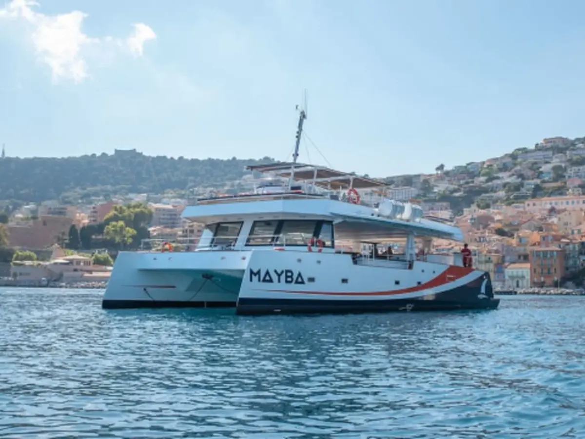 Demi-journée croisière en catamaran au départ de Nice