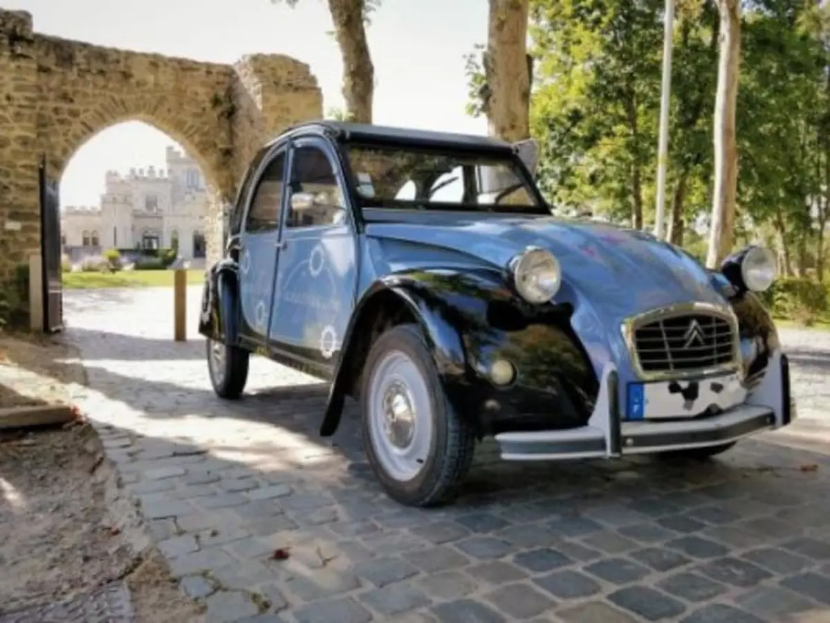 Demi-journée en voiture de collection à Clairmarais (62)