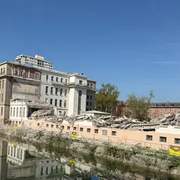 Démolition de l'ancien bâtiment de la Poste à Mulhouse