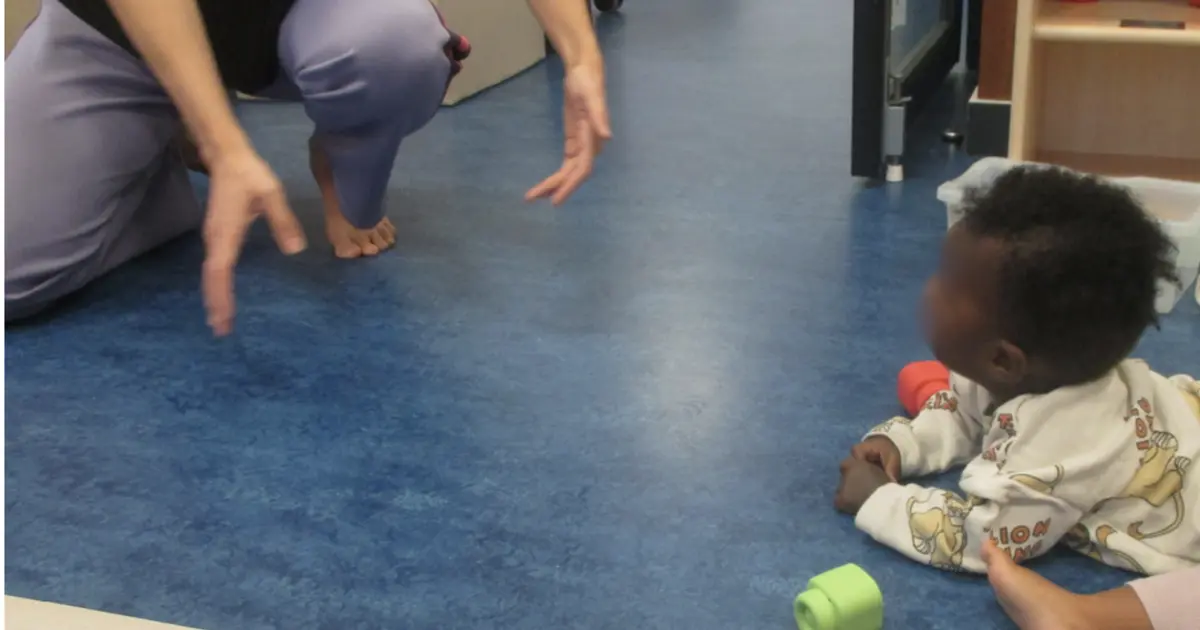 Des ateliers baby-parents pour s'amuser en famille