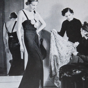 Des créateurs et créatrices aux petites main, la mode dans le 8e arrondissement.