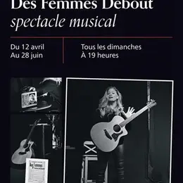 Des femmes debout
