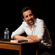 Des Lendemains Qui Chantent : Apéro-rencontre avec Julien Vila