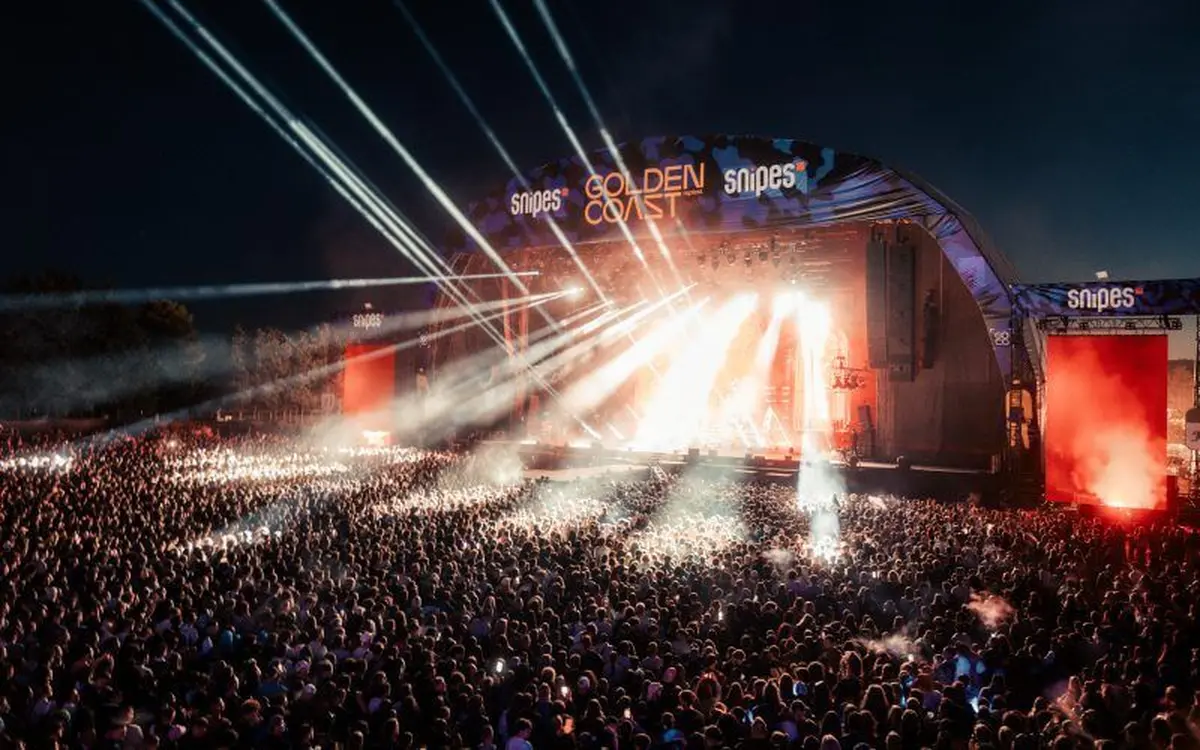 Des milliers de fans attendaient Aya Nakamura près de Dijon : son concert annulé au dernier moment