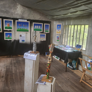 Des p'tits pas sur la Lune Exposition d'arts contemporains