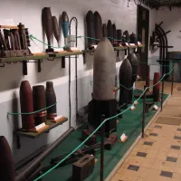 Des pièces d'artillerie magnifiquement conservées DR
