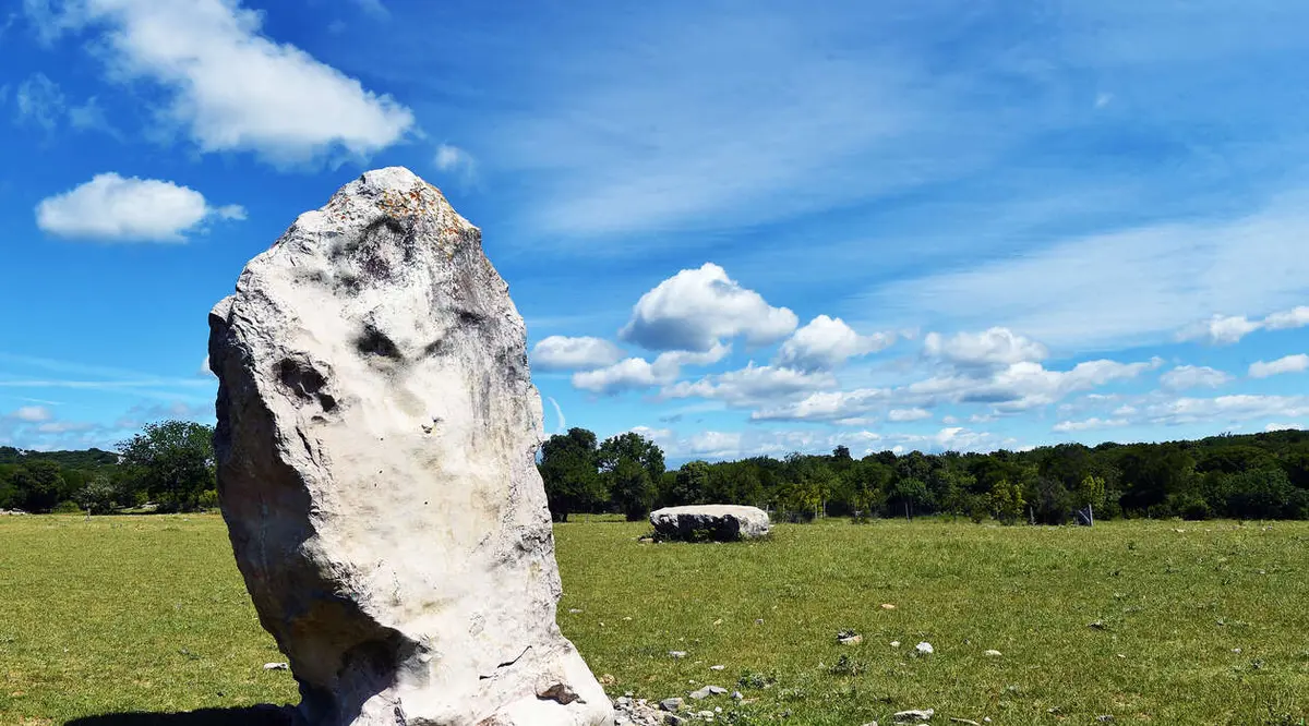 Des Roches, des paysages et des Hommes
