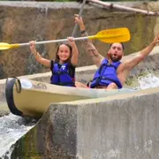 Descente familiale en canoë à Salavas (07)