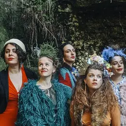 Detours Du Monde - Poplitê