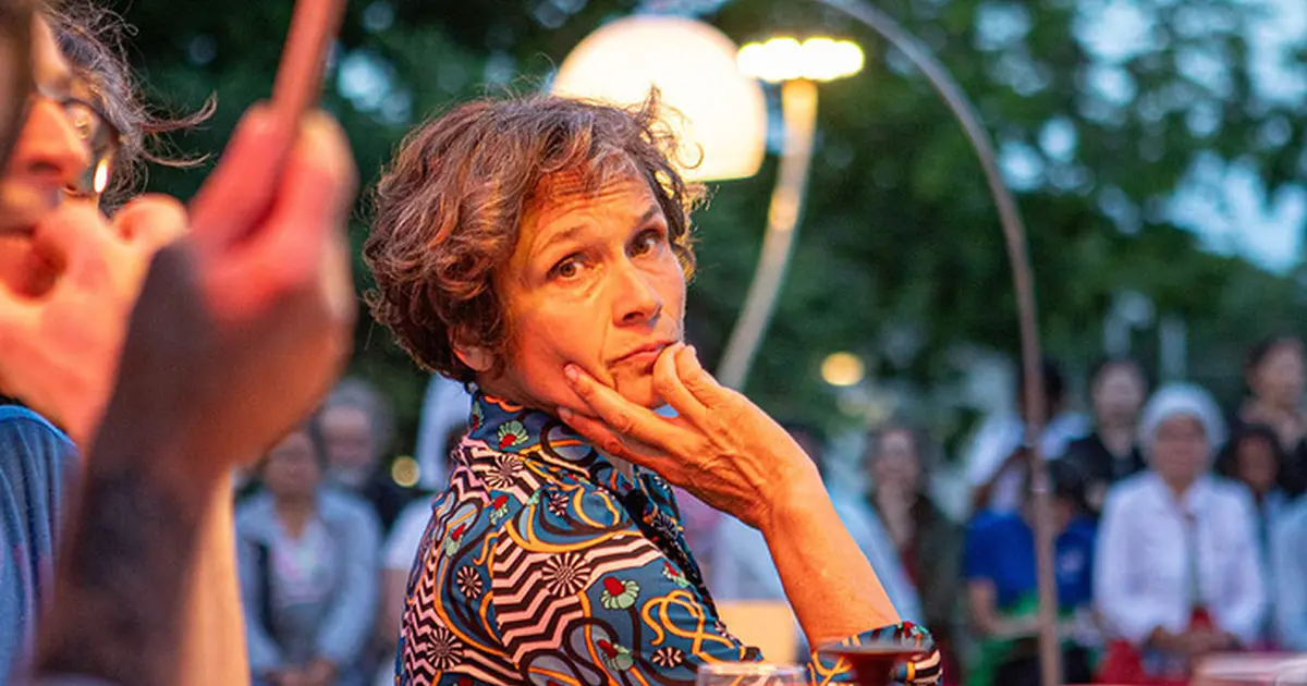 Dévernissage / Cie Volubilis • Agnès Pelletier