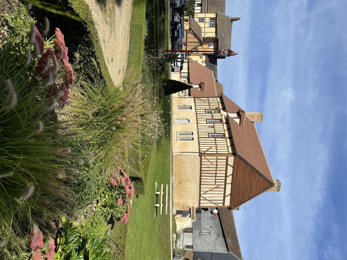 Dimanche de caractère : Château-Renard, cité des vignes et des jardins