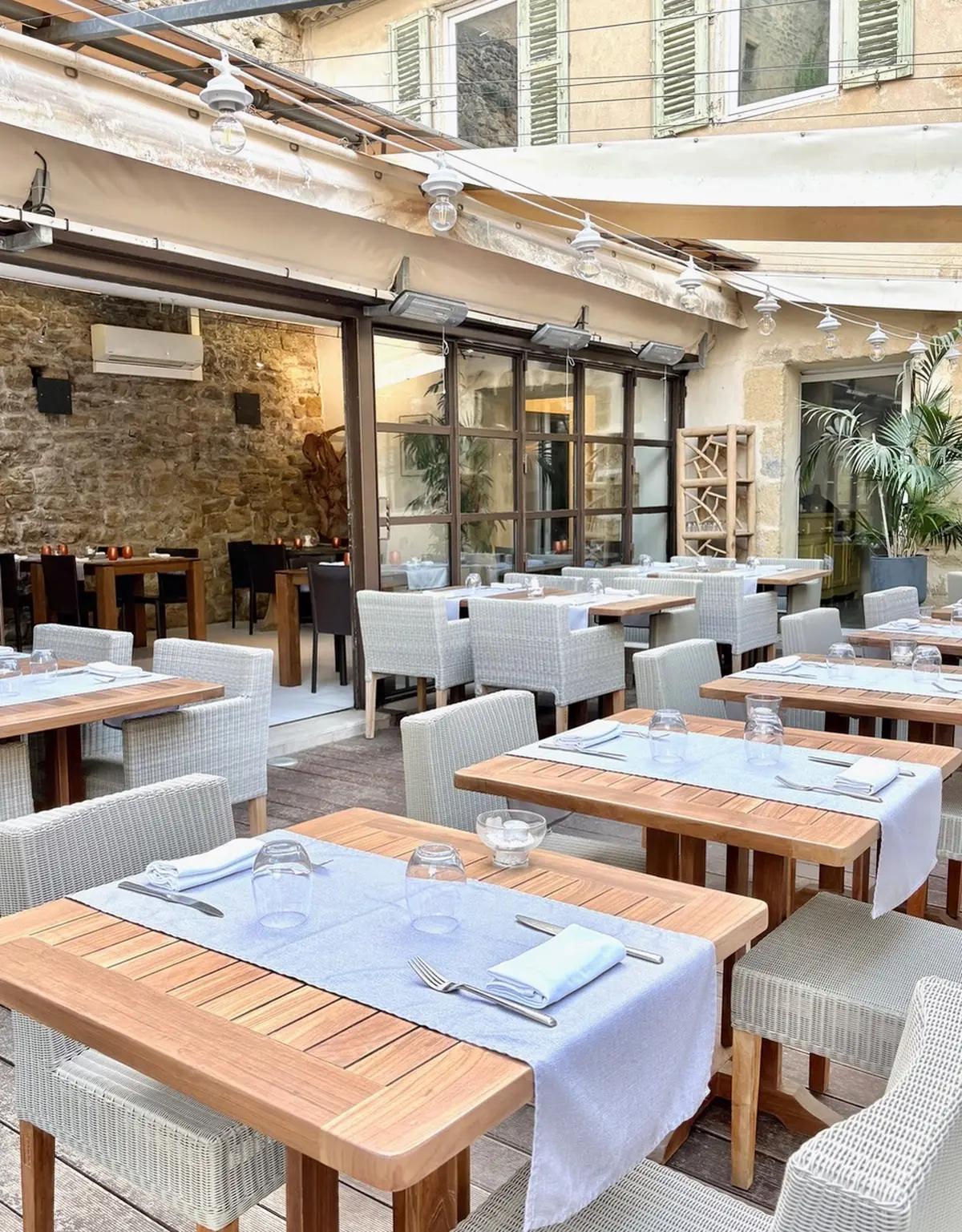 Dîner Accords Mets et Vins - Vignobles en scène