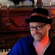 Dîner au son du piano