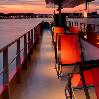 Soirée d'exception : dîner croisière sur la Garonne