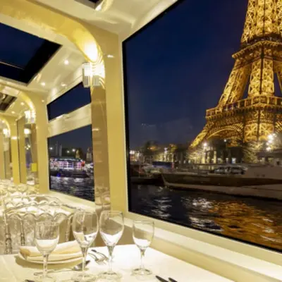 Dîner croisière Prestige sur la Seine