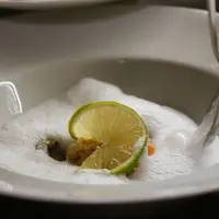 Dîner croisière à Bordeaux : soirée d'exception sur la Garonne DR