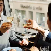 Dîner Parisien à bord du Bus Toqué à Paris