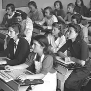 Documentaire -Une adolescence annexée - Projection-échange