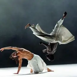 Domaine de sédières : spectacle : Ce que le jour doit à la nuit