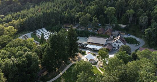 Domaine & Spa du Hirtz &agrave; Wattwiller : un refuge entre les arbres, un lien entre les &ecirc;tres