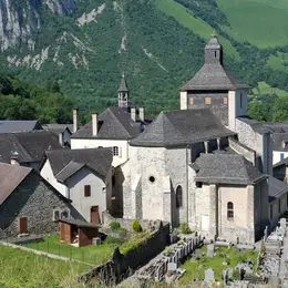 Du galet au béton, sauvegarde du patrimoine en péril.
