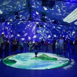 L’hybride immersif : Spécial Kids : Infiniment petit, infiniment grand