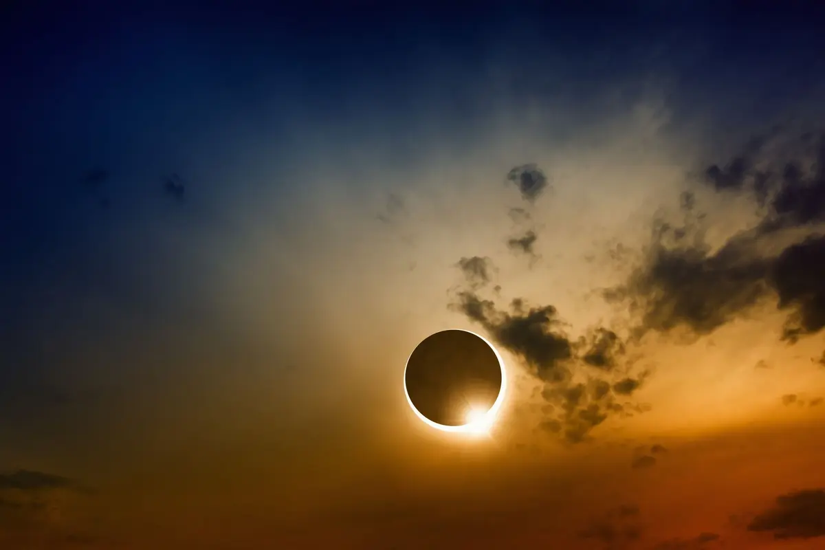 &Eacute;clipse solaire du 12 ao&ucirc;t 2026 &agrave; Marseille