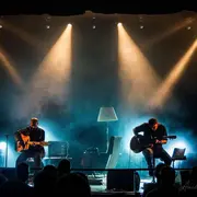 Eclose joue The Wall (Pink Floyd)