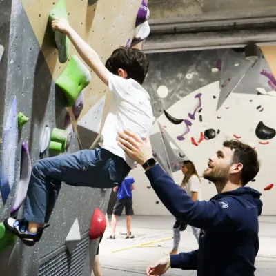 École d’escalade Climb Up : cours ados et enfants dès 3 ans