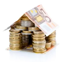Les prêts pour l'achat d'un bien immobilier sont des demandes courantes auprès des banques &copy; Frog974 - fotolia.com