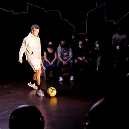 Trajectoire(s), mémoires d'enfance exilée • Idio(m)rythmie