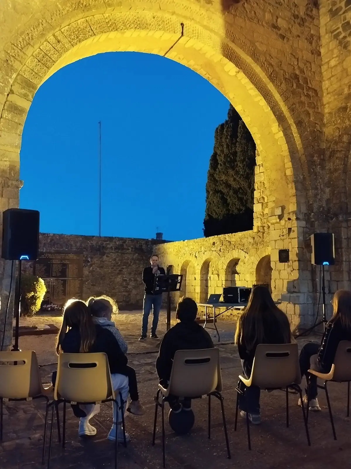 Église Saint-Michel et mémorial franco-amériain