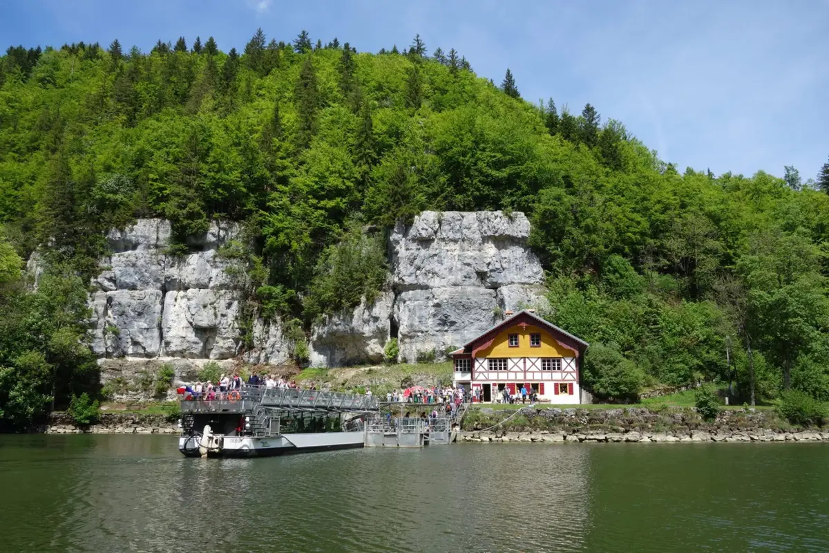 Embarcad&egrave;re du Saut du Doubs