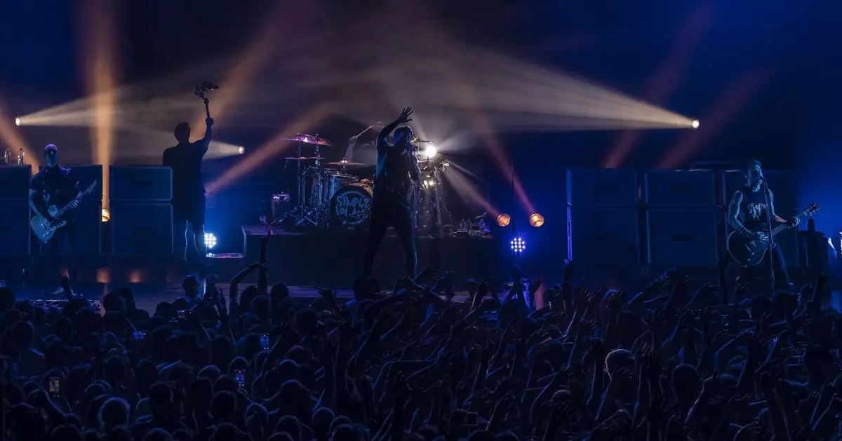 Simple Plan lors d'un concert au Radiant (69) en 2024