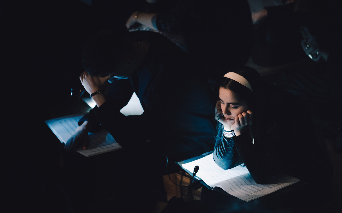 Enfance au Grand amphithéâtre de la Sorbonne