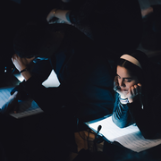 Enfance au Grand amphithéâtre de la Sorbonne