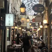 Enquête dans les Passages Couverts à Paris 9ème