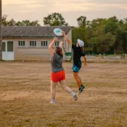 Entrainement Ultimate Frisbee - Lathus Saint Rémy