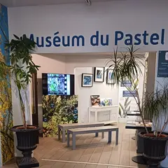 Entrée Au Muséum Du Pastel Gratuite