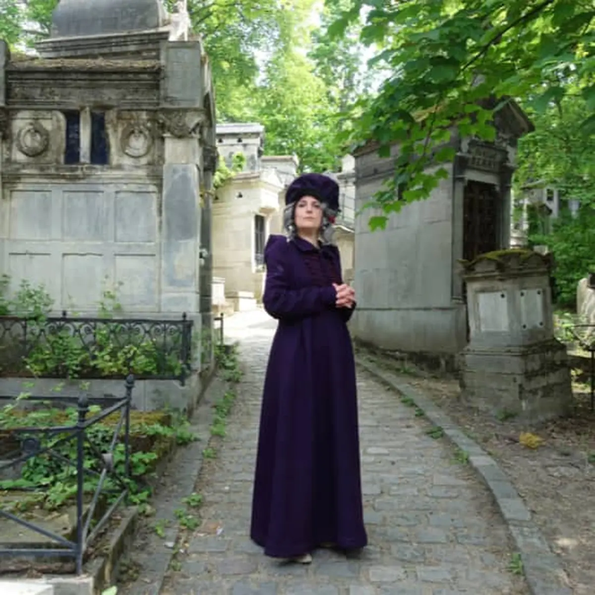 EPOK'TOUR  - Revisitez l'histoire - Visites costumée au cimetière du Père Lachaise