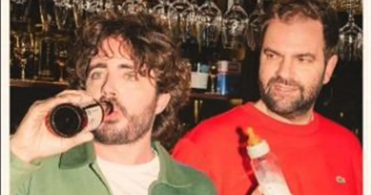 Éric et Quentin dans Papa pas papa