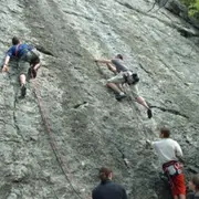Escalade de la falaise Haut-Somont à  Yenne (73)