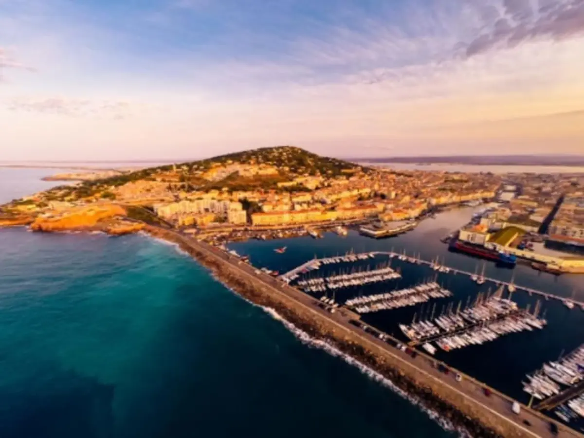 Escale à Sète en catamaran depuis La Grande-Motte