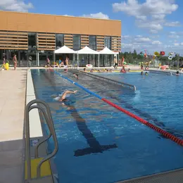 Espace AquaNoblat, ouverture du bassin extérieur et animations estivales