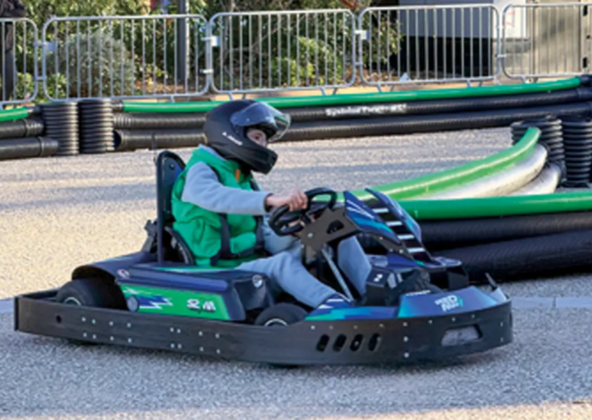 Espace « Aventures et sensations » : karting, escalade, Laser Game