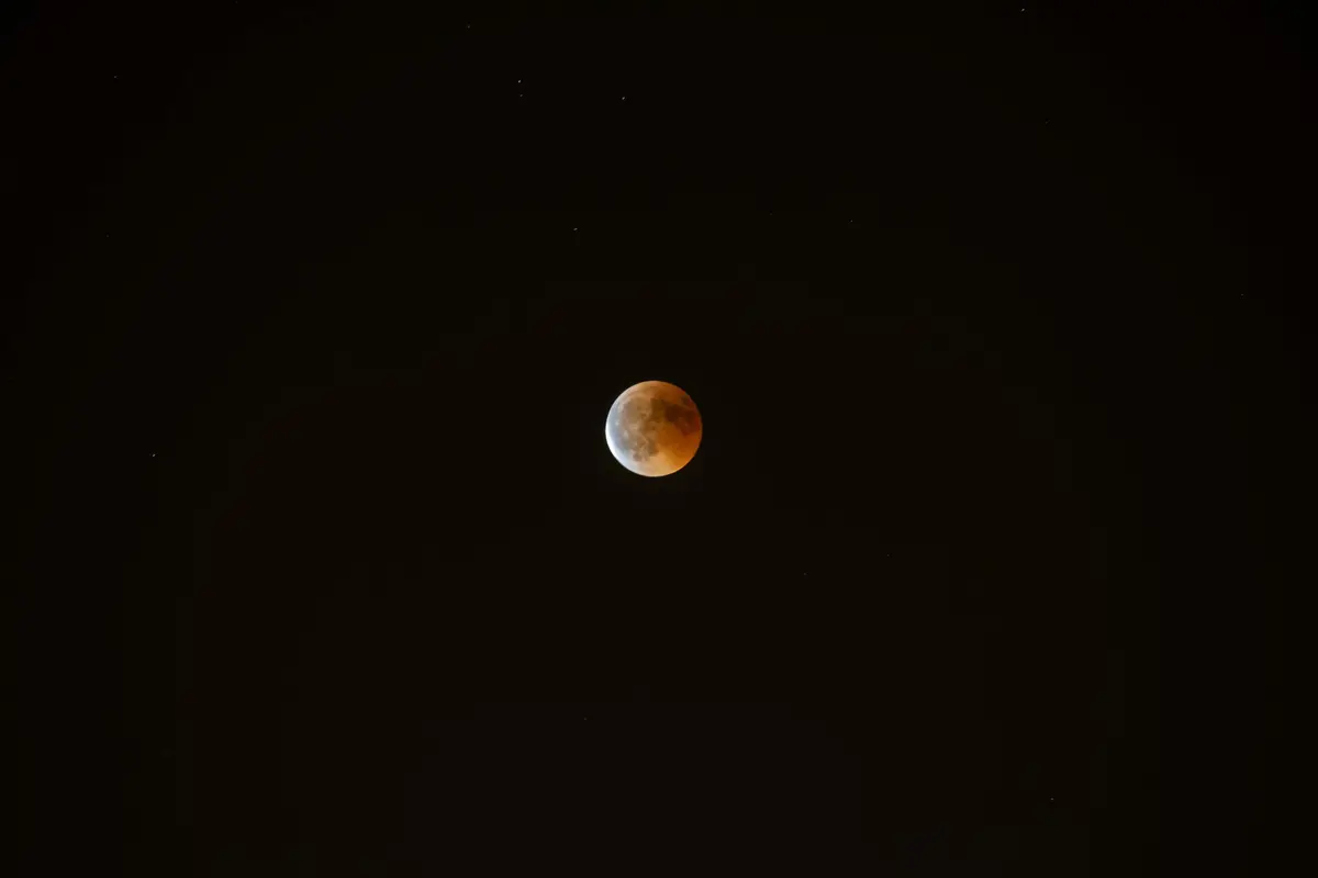 Etang de Chaux : Eclipse !